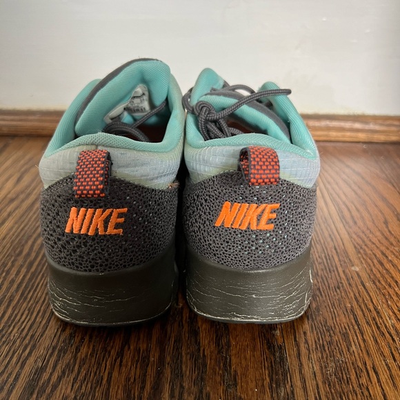 Nike Air Max Thea Premium 616723-101 Silver Gray Glacier Ice Orange (Size 8) - Picture 4 of 6